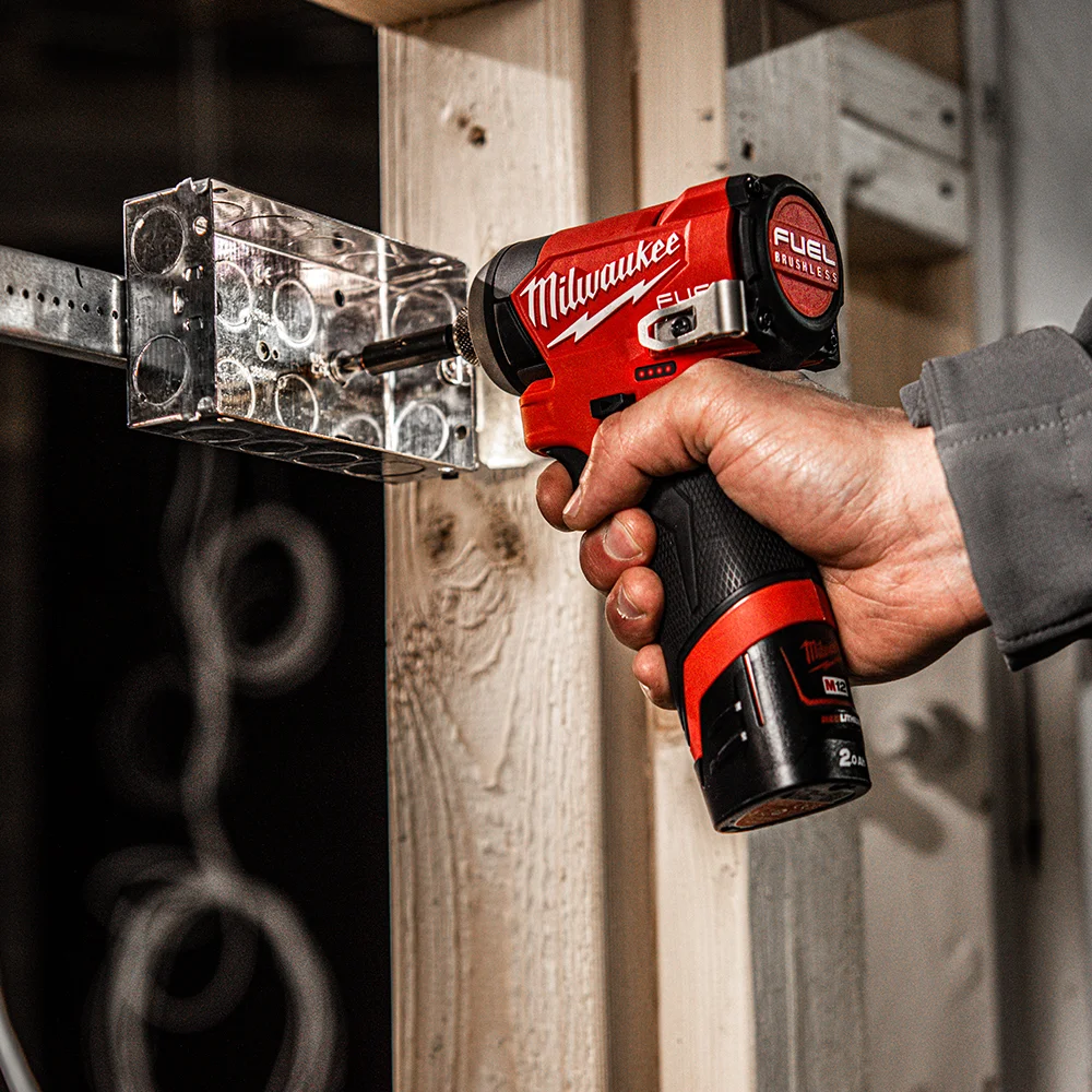 MILWAUKEE M12FID2-0