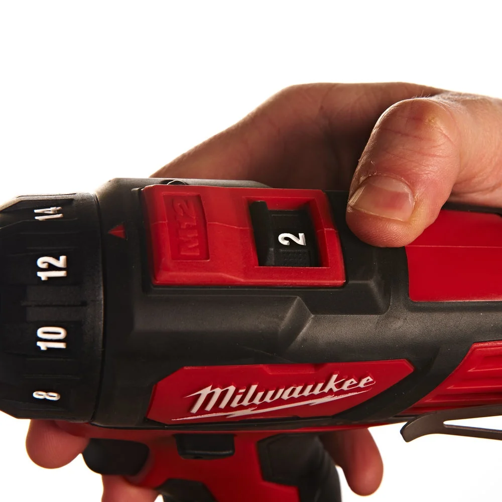 MILWAUKEE M12BDD-202C
